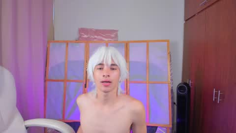 Angel online show from February 3, 6:39 pm