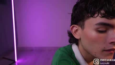 Angelo I work from home this is my room  online show from February 28, 4:16 am