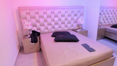 Angelo online show from April 17, 11:34 am