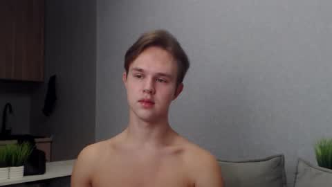 Angel online show from November 9, 8:29 am