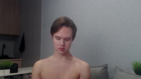 Angel online show from February 21, 10:51 am