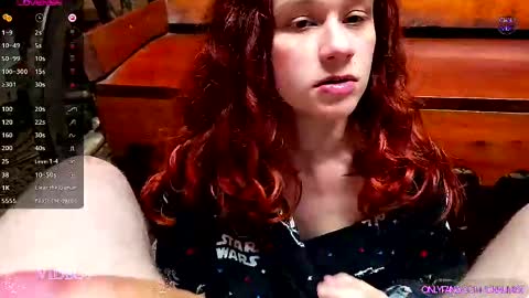 Snapshot of angels_fuck chatting on October 3, 3:48 am Chau Mist online show from October 3, 3:48 am