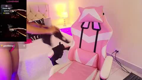 Angels Brown online show from March 11, 12:19 pm