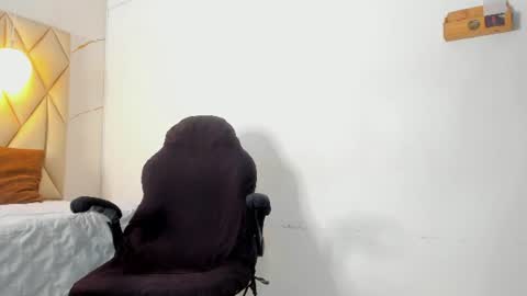 ANGIE online show from July 25, 2:37 pm