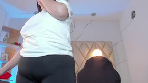 ANGIE online show from June 20, 3:18 pm