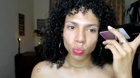 angelwhitte online show from February 16, 12:09 am