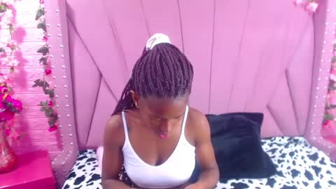 Snapshot of angeyapetite chatting on January 17, 12:10 pm Anyega online show from January 17, 12:10 pm