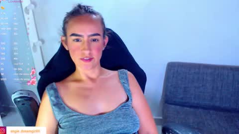 IG angie dreamgirl01 online show from February 15, 8:51 pm