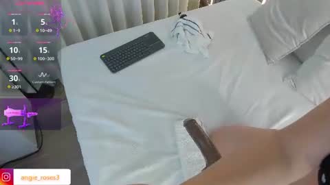 angiee roses online show from June 27, 5:24 am