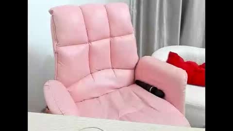 anianqueen online show from May 2, 3:07 pm