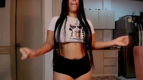 laura  online show from June 29, 2:19 am