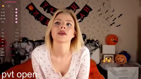 Alice online show from October 21, 2:10 pm