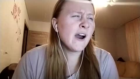 Anika online show from December 15, 2:24 pm