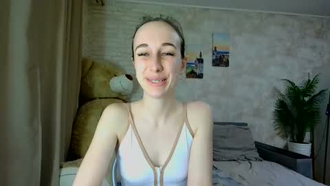 anikabloom online show from February 25, 6:44 pm