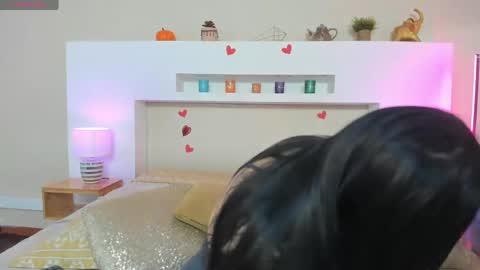 Anika Romano online show from May 1, 11:15 am
