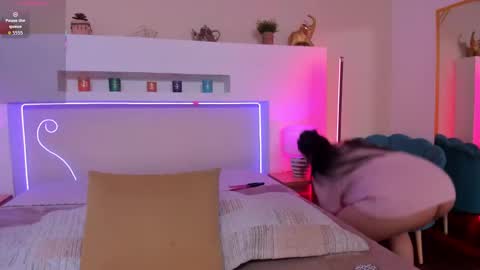 Anika Romano online show from February 12, 12:09 pm