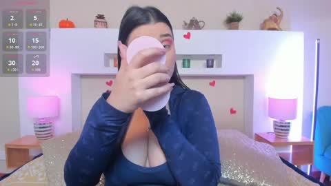 Anika Romano online show from June 17, 11:48 am