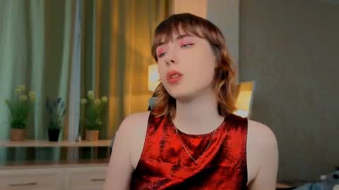 Maya online show from July 10, 2:00 pm