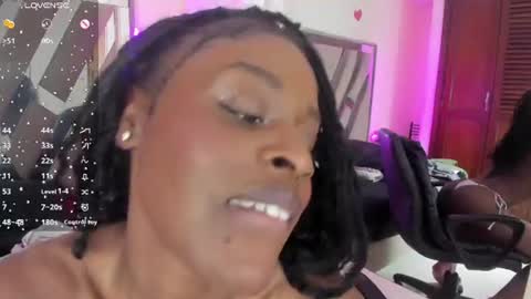 anisha_zambrano online show from July 25, 2:15 pm