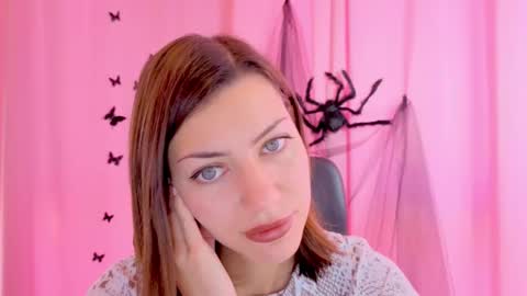 Anni online show from November 14, 7:10 am