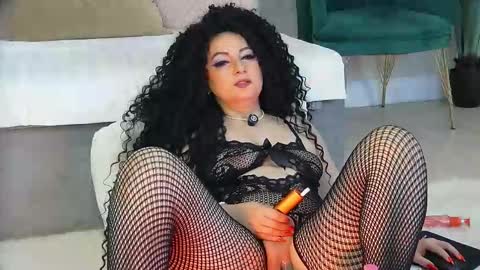 anissia teaser online show from February 19, 8:02 am