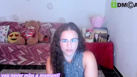 AnissyaX online show from June 17, 3:00 am