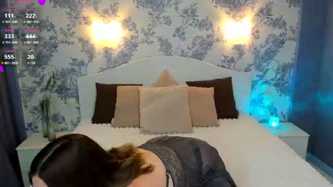 Anita  White online show from July 4, 7:39 pm
