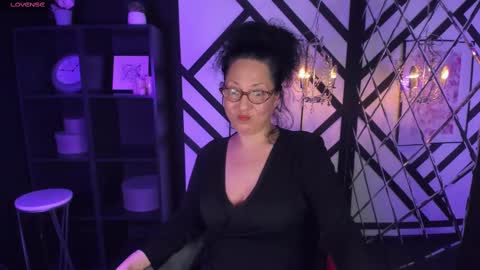Snapshot of anita_muse chatting on February 22, 3:45 am Anita online show from February 22, 3:45 am
