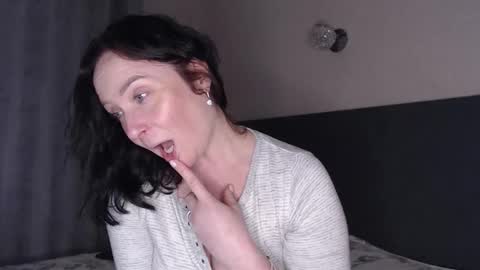 anjutka08 online show from March 26, 5:51 pm