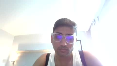 Slave looking for Mistress online show from August 5, 9:17 am