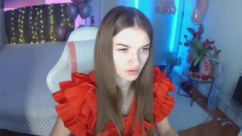 ann_woood online show from March 15, 8:07 am