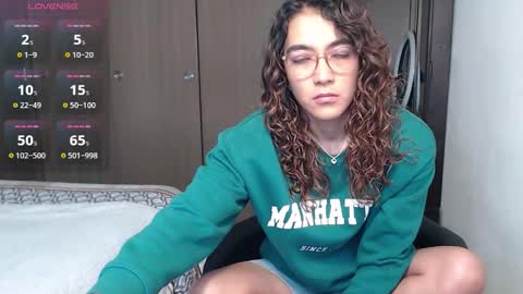 Anna online show from October 15, 3:35 pm