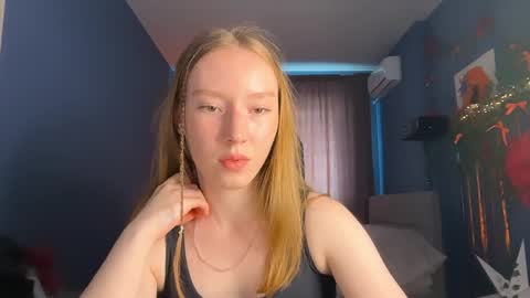 Anna online show from May 22, 1:40 pm
