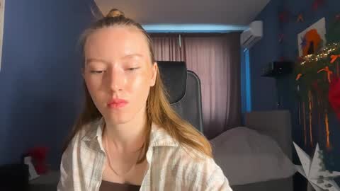 Anna online show from May 26, 12:11 pm