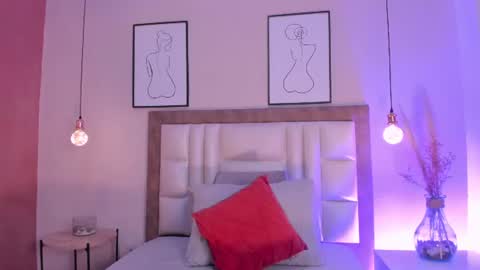 AnnaBrooks online show from June 18, 11:54 pm