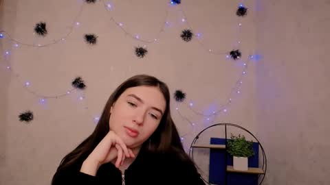 Anna online show from February 24, 8:28 am