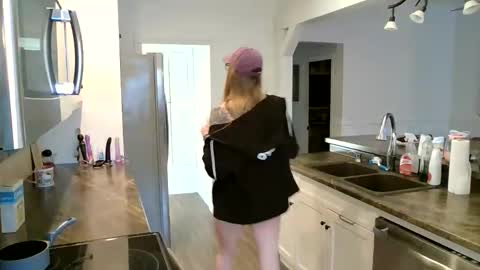 annadelrae444 online show from January 17, 9:23 pm