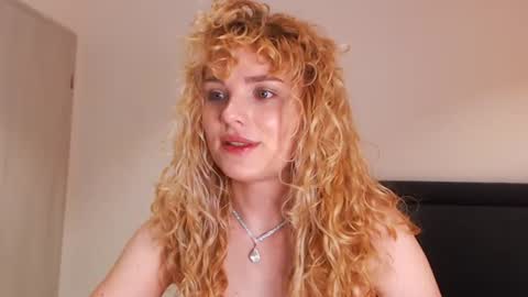 annaevv online show from July 13, 2:59 am