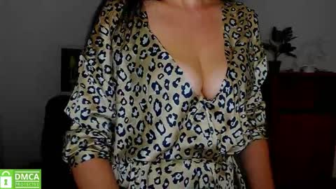 Snapshot of annakillian_kiss chatting on September 20, 5:43 am Anna online show from September 20, 5:43 am