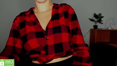 Snapshot of annakillian_kiss chatting on October 19, 5:34 am Anna online show from October 19, 5:34 am