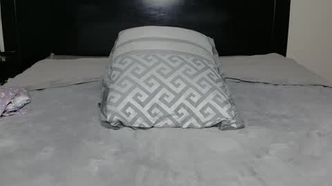 Anna online show from February 5, 7:01 am