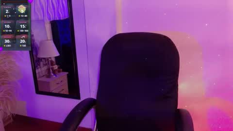   online show from March 11, 9:07 pm