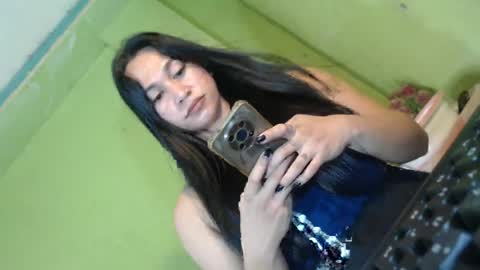anne_hotaway online show from June 24, 1:01 am