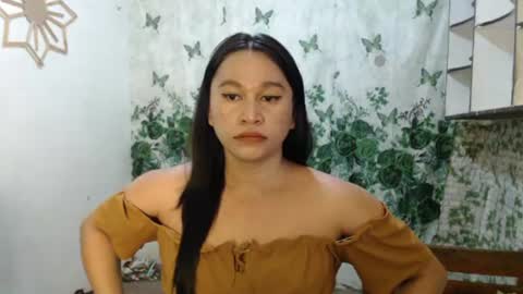 anne_hotaway online show from July 29, 9:53 am