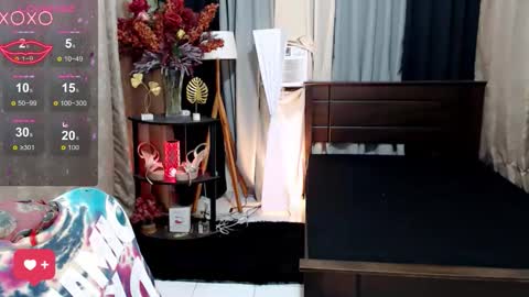 ANNE online show from November 16, 6:32 pm