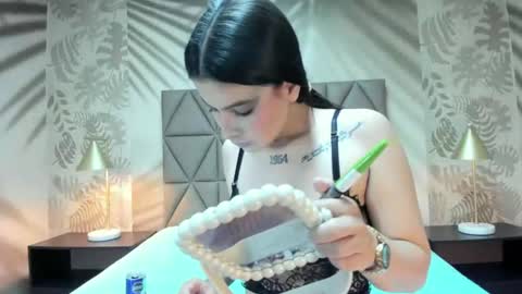 Anne online show from July 2, 3:23 am