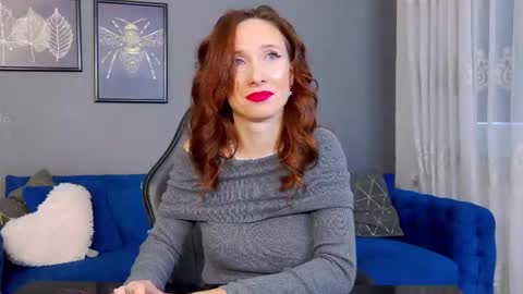 Anne online show from December 2, 6:10 am