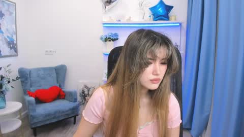 annetli online show from April 26, 3:15 am