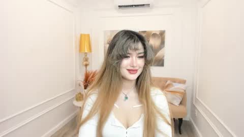 annetli online show from April 25, 3:41 am
