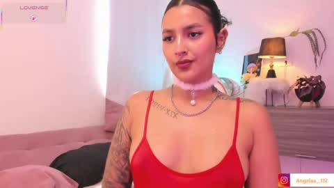 Angel online show from May 2, 4:02 pm